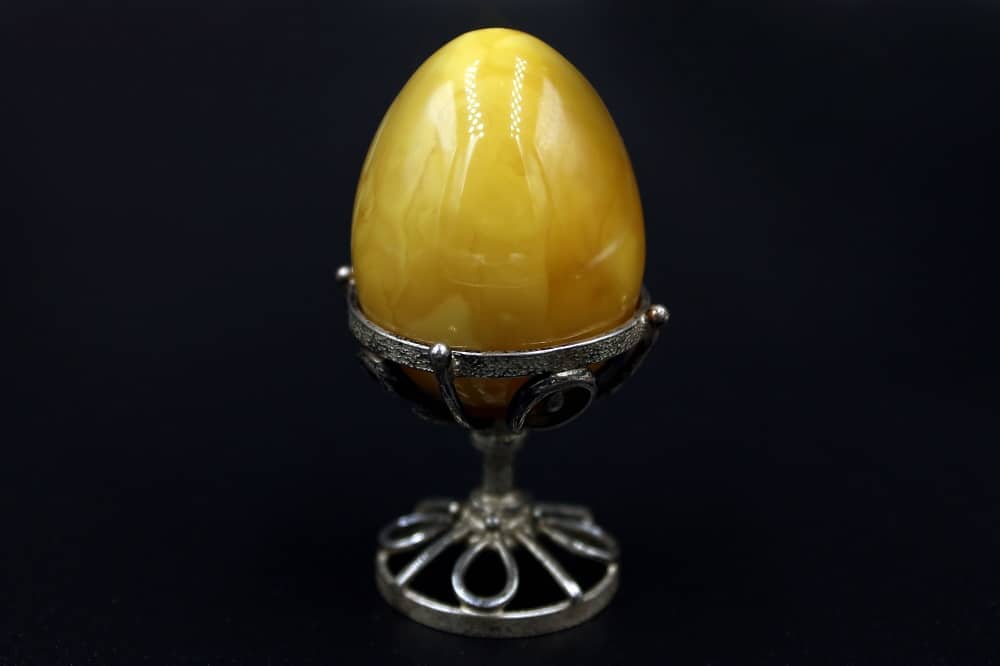 bursztynowe jajko